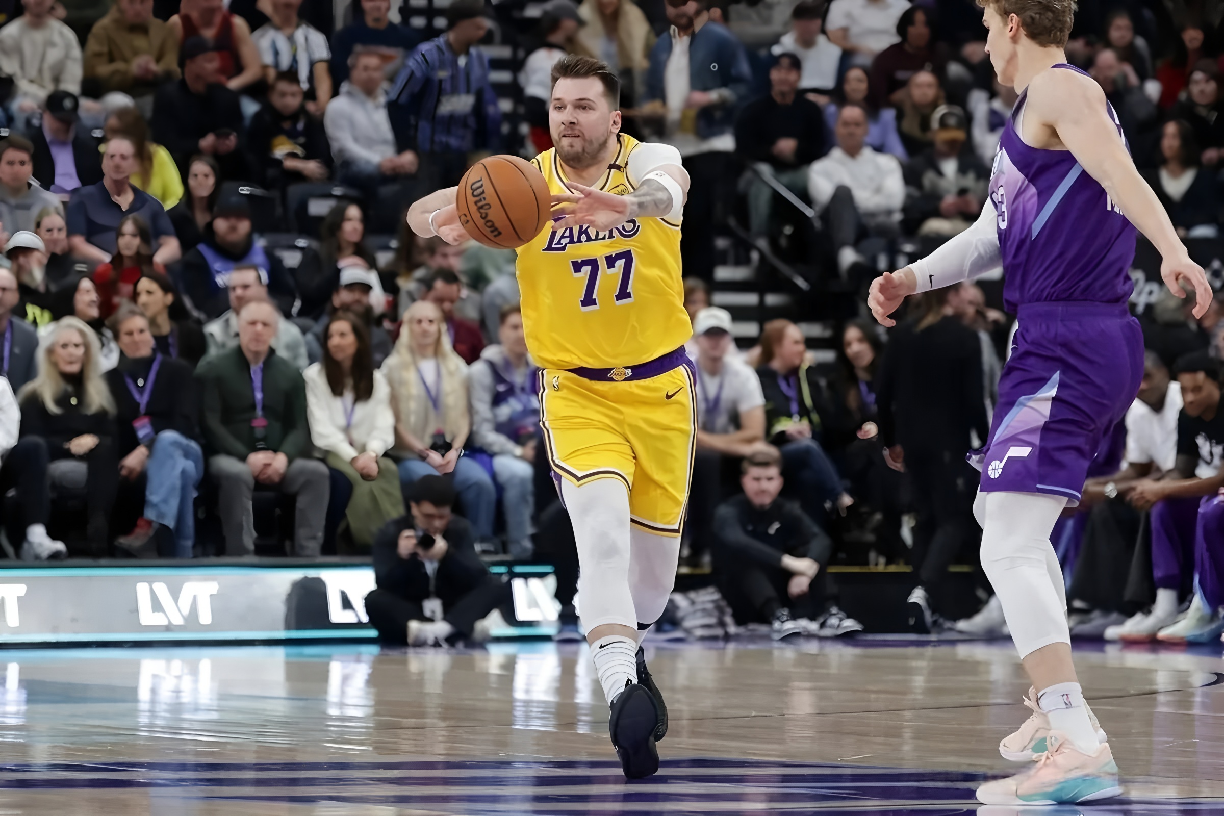 开云官网-NBA常规赛赛前再迎强敌,洛杉矶湖人扳平良机,主帅态度——引发热议,赛程密集仍需轮换的简单介绍