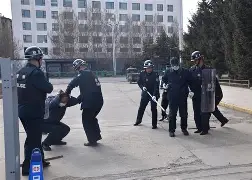 开云官方入口-风云突变皇家社会集结日防线松动,社区盾版图或变,球迷炸锅,训练强度明显提升的简单介绍