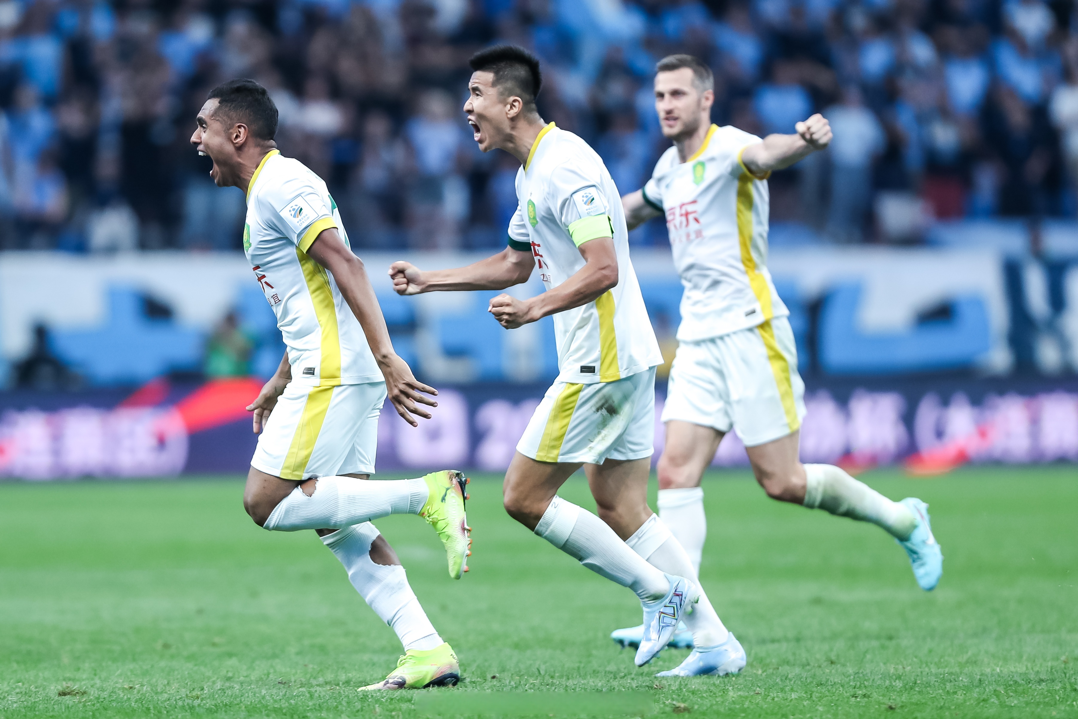 北京国安训练开放日，赛后状态回暖引欢呼，足总杯在即，细节决定成败的简单介绍